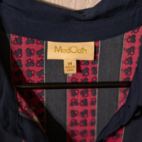 ModCloth Navy & Magenta Pleated Shirt Dress – Size M - Picture 2 of 5